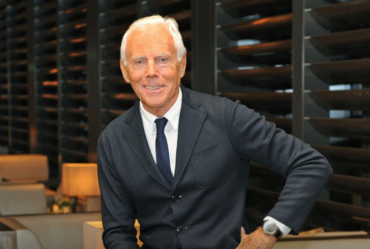 Armani fashion blends tradition and modernity.